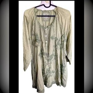 KYLA SEO 100% Linen Top. Size S. Embroidered Green. New With Tag